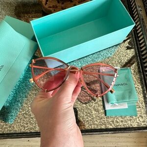 pink Tiffany triangle luxury designer sunglasses